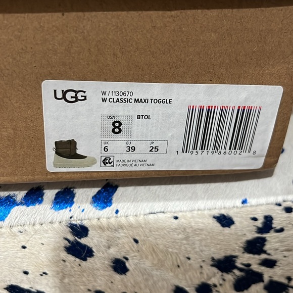 Ugg classic maxi toggle - Picture 5 of 7
